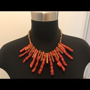 Statement necklace